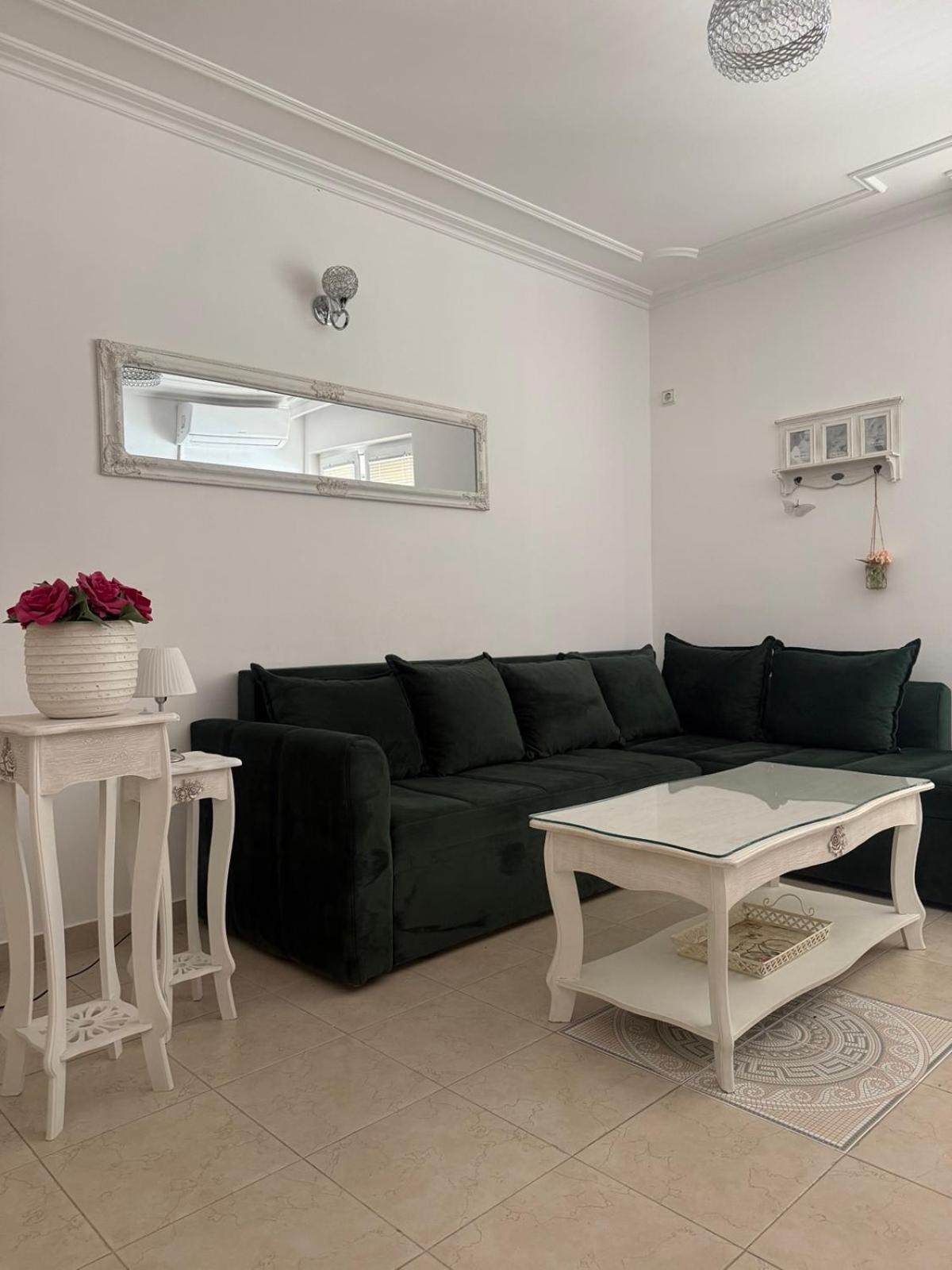 Na Pjenu Od Mora Becici Appartement Budva