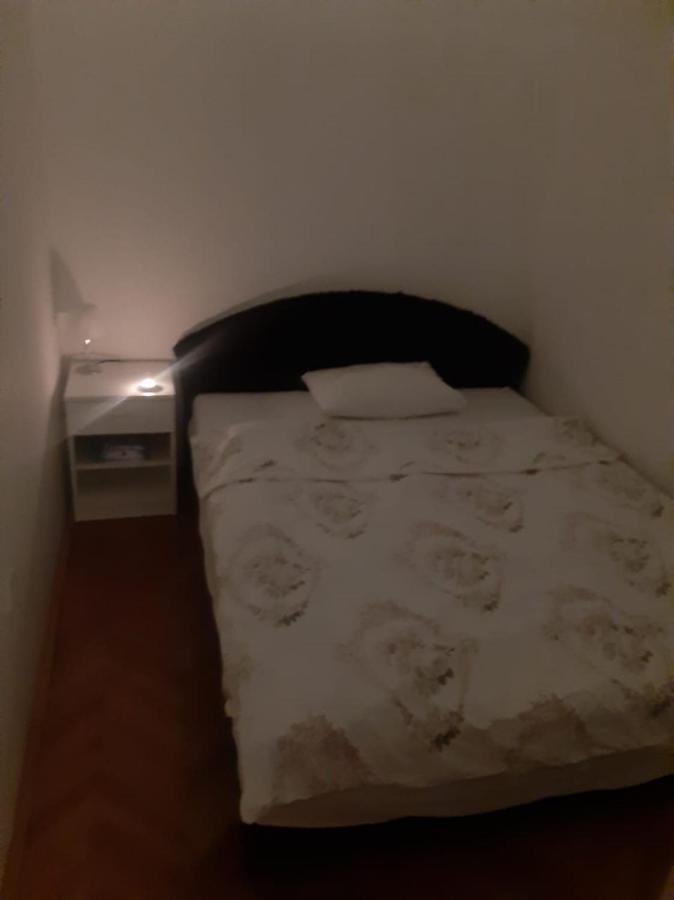 Apartment Na Pjenu Od Mora Becici Budva