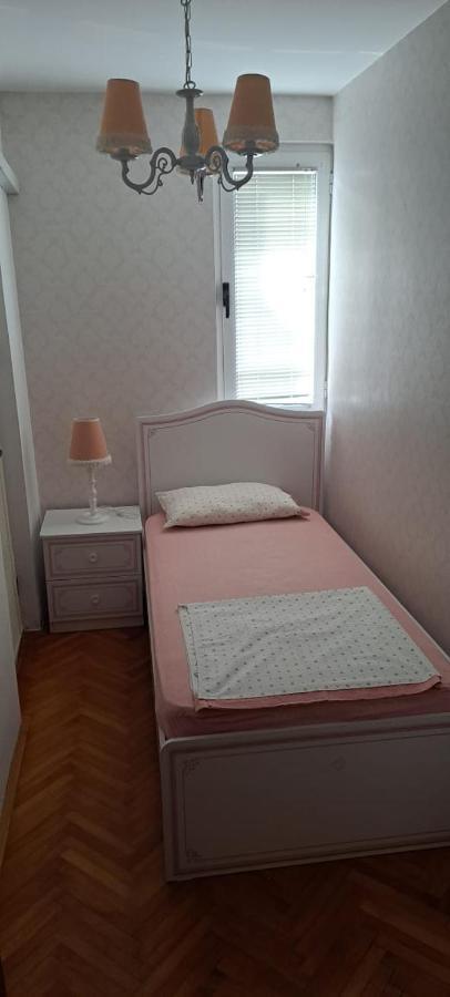Na Pjenu Od Mora Becici *